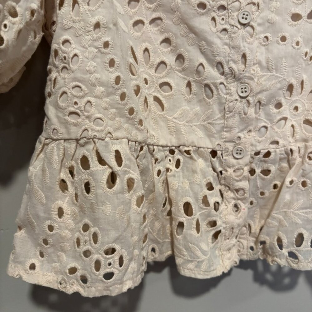 A Calin Cream Eyelet Crop Top Womens Size M Peasant Peplum Y2k Coquette Milkmaid - Picture 4 of 11